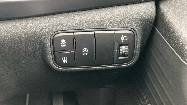 Hyundai i20 1.0T GDi 48V MHD SE Connect 5dr Petrol Hatchback